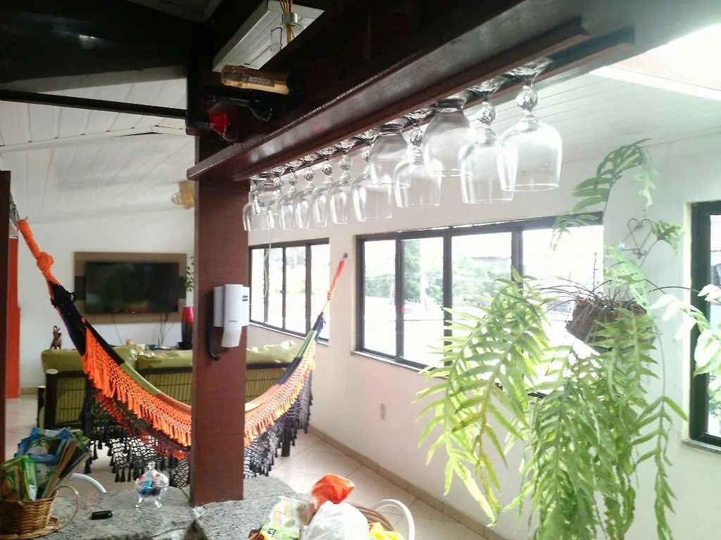 Suites Tropicana Guesthouse Кабу-Фриу 2*,