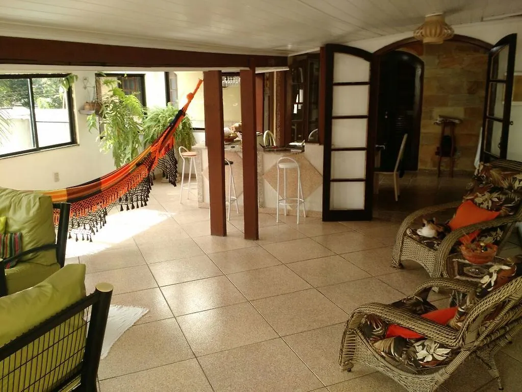 Suites Tropicana Guesthouse Кабу-Фриу